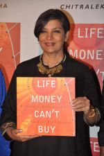 Shabana Azmi at Mitrajit Bhattachrya_s book launch in Tote, Mumbai on 16th April 2013 (30).JPG